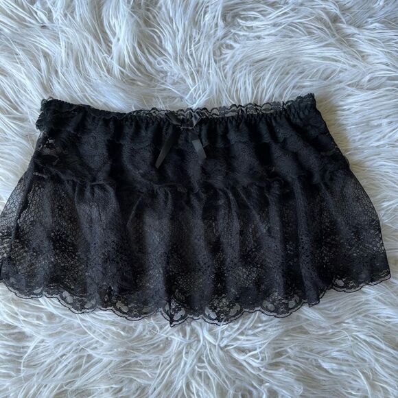 Shirley Of Hollywood 💫LARGE💫Lace intimate mini skirt - Picture 1 of 4